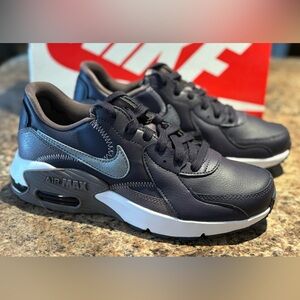Nike Air Max Emcee, Sz 7.5, New in box